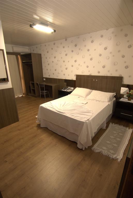 Novo Hotel Tinho Rio do Sul Chambre photo